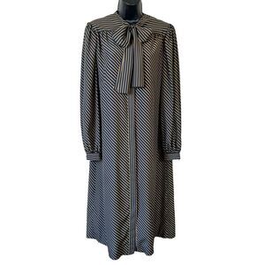 Vintage 1970s Robert Leonard Silk Shirt Dress